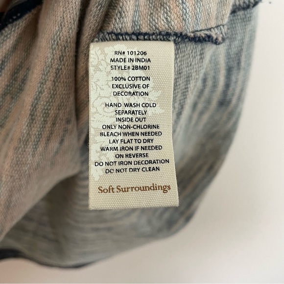 Soft Surroundings Striped Beaded Sequin Applique Manganta Tunic Top Size Large - Picture 5 of 5